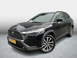 Zwart Gebruikt 2024 Toyota Corolla Cross Style SUV | € 35.999 (Eerlijke prijs)