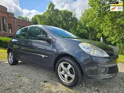 Grijs Gebruikt 2008 Renault Clio II Hatchback | € 1.499 (Goede deal)