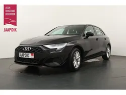 Zwart Gebruikt 2021 Audi A3 Proline Hatchback | € 18.899 (Eerlijke prijs)