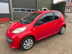 Rood Gebruikt 2007 Peugeot 107 Hatchback | € 1.350 (Goede deal)