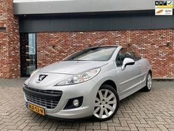Grijs, metallic lak Gebruikt 2011 Peugeot 207 CC Griffe Cabriolet | € 5.950 (Eerlijke prijs)
