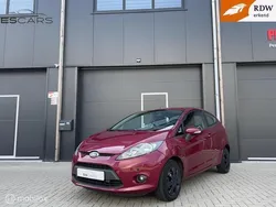 Rood Gebruikt 2009 Ford Fiesta Ghia Hatchback | € 3.550 (Goede deal)