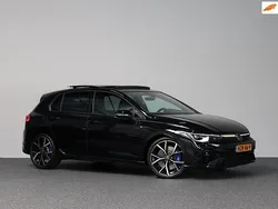 Zwart Gebruikt 2021 VW Golf VIII R Hatchback | € 45.995 (Iets duurder)