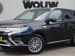 Zwart Gebruikt 2019 Mitsubishi Outlander Instyle SUV | € 24.895 (Iets duurder)