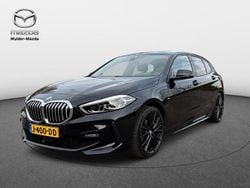 Zwart Gebruikt 2020 BMW 118 Executive Hatchback | € 19.800 (Eerlijke prijs)