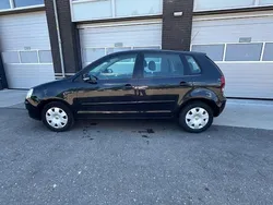 Zwart Gebruikt 2006 VW Polo Trendline Hatchback | € 895 (Eerlijke prijs)