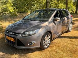 Bruin Gebruikt 2012 Ford Focus Titanium Hatchback | € 3.000 (Iets duurder)