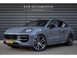 Grijs Gebruikt 2023 Porsche Cayenne SUV | € 98.900 (Duur)