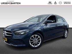 Blauw Gebruikt 2019 Mercedes B180 Edition MPV | € 21.730 (Goede deal)