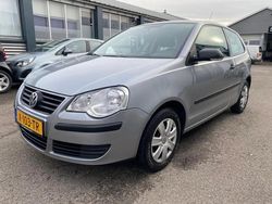 Grijs Gebruikt 2007 VW Polo Hatchback | € 3.250 (Eerlijke prijs)