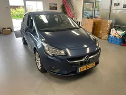 Grijs Gebruikt 2015 Opel Corsa Color Edition Hatchback | € 5.450 (Eerlijke prijs)