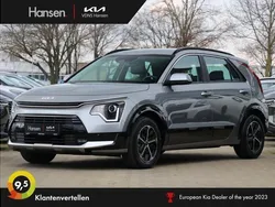 Grijs Gebruikt 2023 Kia Niro SUV | € 34.900 (Eerlijke prijs)