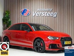 Rood (metallic) Gebruikt 2019 Audi RS3 S-Line Sedan | € 43.990