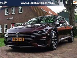 Rood Gebruikt 2018 VW Arteon Business Hatchback | € 23.945 (Eerlijke prijs)