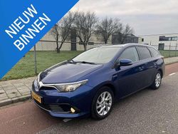 Blauw Gebruikt 2016 Toyota Auris Touring Sports Stationwagen | € 8.950 (Goede deal)