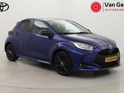 Blauw Gebruikt 2022 Toyota Yaris Hybrid Edition Hatchback | € 23.999 (Iets duurder)