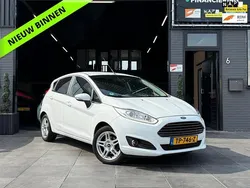 Wit Gebruikt 2014 Ford Fiesta Hatchback | € 6.000 (Eerlijke prijs)