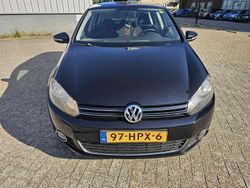 Zwart Gebruikt 2009 VW Golf VI Comfortline Sedan | € 4.500 (Eerlijke prijs)