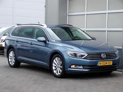 Blauw Gebruikt 2016 VW Passat Stationwagen | € 13.450 (Goede deal)