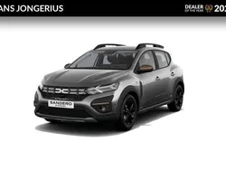 Grijs, metallic lak Nieuw 2025 Dacia Sandero Extreme Hatchback | € 24.500 (Eerlijke prijs)