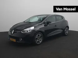 Zwart Gebruikt 2015 Renault Clio IV Night&Day Hatchback | € 7.900 (Eerlijke prijs)