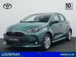 Groen Nieuw 2025 Toyota Yaris Hybrid Active Hatchback | € 27.734 (Eerlijke prijs)