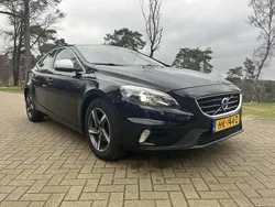 Zwart Gebruikt 2015 Volvo V40 R-Design Stationwagen | € 9.000 (Iets duurder)