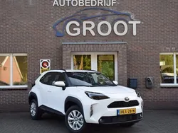 Wit Nieuw 2024 Toyota Yaris Cross SUV | € 28.450 (Super prijs)