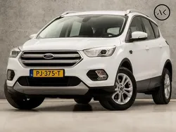 Wit Gebruikt 2017 Ford Kuga Titanium SUV | € 13.745 (Goede deal)