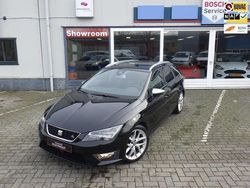 Zwart Gebruikt 2015 Seat Leon ST FR Stationwagen | € 15.950 (Iets duurder)