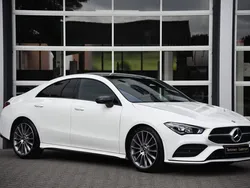 Wit Gebruikt 2020 Mercedes CLA200 AMG line Sedan | € 36.850 (Iets duurder)