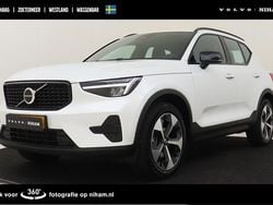 Wit Gebruikt 2025 Volvo XC40 Plus SUV | € 43.890 (Eerlijke prijs)