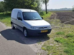Zilver Gebruikt 1999 Peugeot Partner MPV | € 1.250 (Eerlijke prijs)