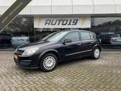 Zwart Gebruikt 2006 Opel Astra Essentia Hatchback | € 1.000 (Eerlijke prijs)