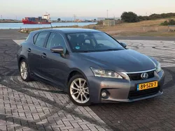 Grijs Gebruikt 2012 Lexus CT200h Hatchback | € 7.800 (Eerlijke prijs)
