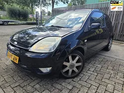 Zwart Gebruikt 2005 Ford Fiesta Futura Hatchback | € 499 (Goede deal)