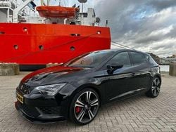 Zwart Gebruikt 2016 Cupra Leon Stationwagen | € 16.950 (Goede deal)