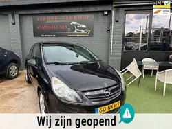 Zwart Gebruikt 2010 Opel Corsa Color Edition Hatchback | € 1.490 (Goede deal)
