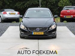 Zwart Gebruikt 2015 Volvo V60 Stationwagen | € 16.950 (Eerlijke prijs)