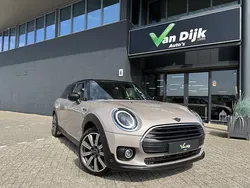 Beige, metallic lak Gebruikt 2023 Mini Cooper Clubman Stationwagen | € 33.950 (Iets duurder)