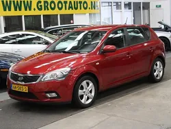 Rood Gebruikt 2010 Kia Ceed Hatchback | € 2.944 (Goede deal)