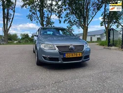 Grijs Gebruikt 2010 VW Passat Highline Stationwagen | € 6.949 (Duur)