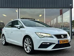 Wit Gebruikt 2017 Seat Leon ST FR Stationwagen | € 7.950