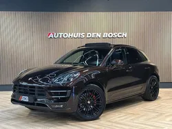 Bruin Gebruikt 2015 Porsche Macan Turbo SUV | € 38.990 (Eerlijke prijs)