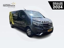 Middernachtzwart d68 Gebruikt 2024 Renault Trafic Van | € 27.995 (Eerlijke prijs)