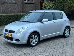 Grijs, metallic lak Gebruikt 2008 Suzuki Swift GLS Hatchback | € 2.850 (Goede deal)