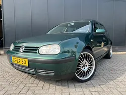 Groen Gebruikt 1999 VW Golf IV | € 995 (Eerlijke prijs)