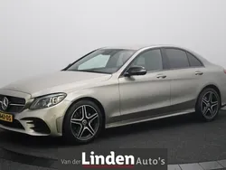 Grijs Gebruikt 2020 Mercedes C200 AMG Sedan | € 28.950 (Eerlijke prijs)