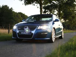 Blauw Gebruikt 2009 VW Passat R Sedan | € 38.950
