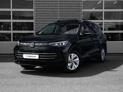 Zwart Gebruikt 2024 VW Tiguan Edition SUV | € 55.845 (Goede deal)